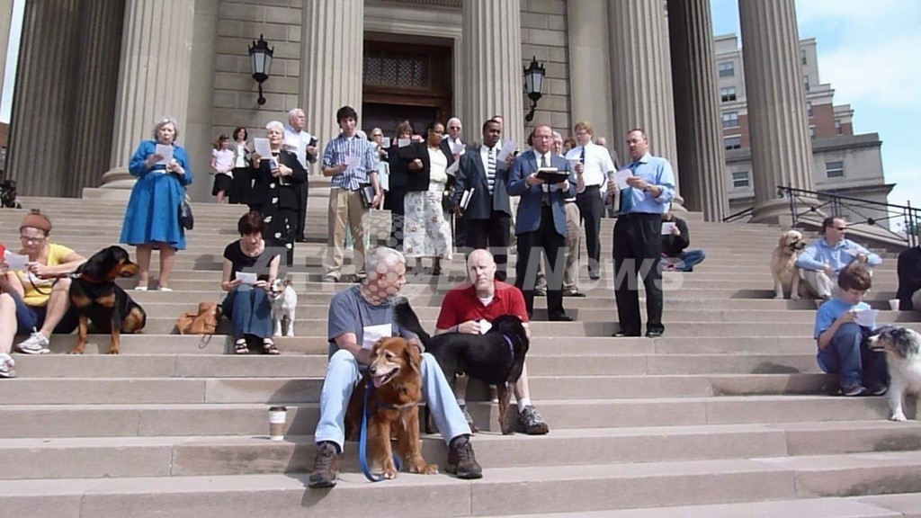「ドッグ・ブレス・ユー」、犬たちにも祝福礼拝 米ワシントン 「ドッグ・ブレス・ユー」、犬たちにも祝福礼拝 米ワシントン