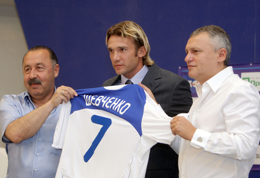 img_56cdc916e2592e901e9e06450b