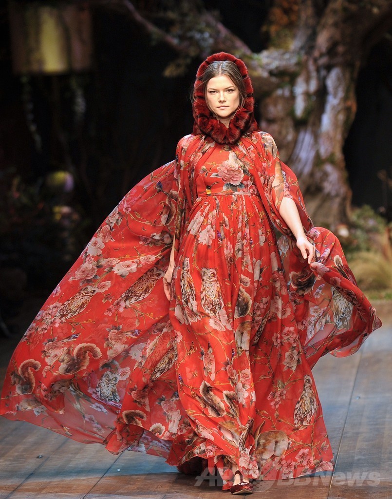 ♪'92-'93 マリー・クレール 別冊 秋冬モ ード・エッセンス150