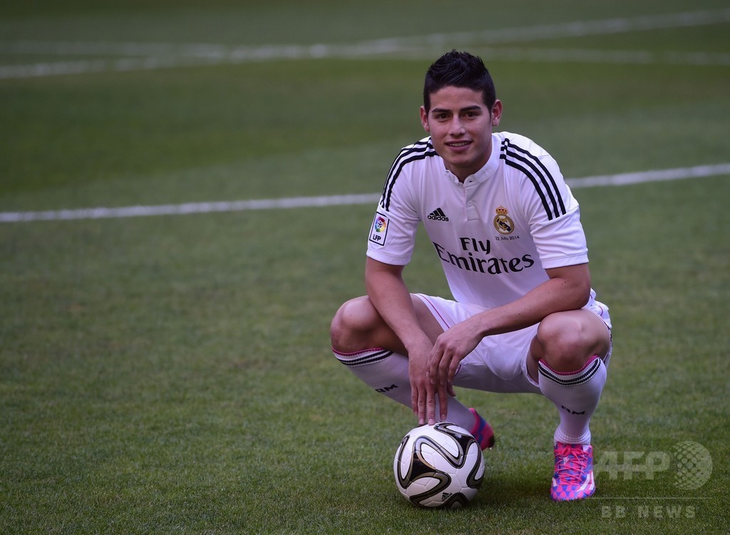 レアル・マドリードがハメス・ロドリゲス獲得、入団発表に4万人 写真15