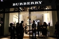 バーバリー銀座マロニエ通りオープン記念カクテルパーティ（2010年4月28日撮影）。(c)Burberry