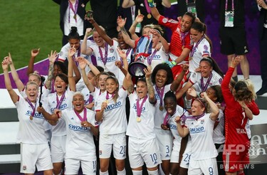 熊谷所属のリヨン、女子欧州CLで4連覇を達成 写真13枚 国際ニュース