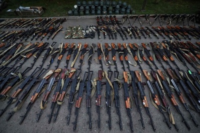 分離派の武装解除開始、係争地ナゴルノカラバフ