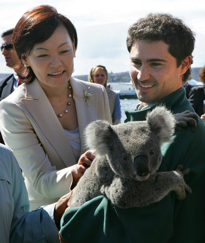 APEC首脳会議開幕、昭恵夫人も各国首脳夫人らと交流深める