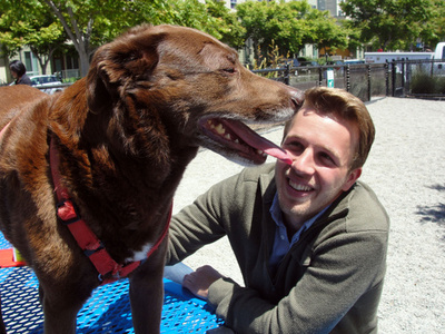 愛犬の健康維持に「スマートペンダント」米ベンチャーが開発