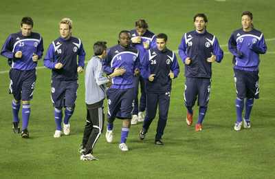 シャルケ04 アウェーでのバレンシア戦へ向け最終調整