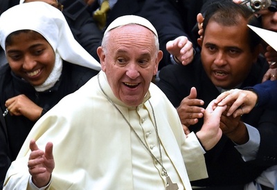 ローマ法王、シューマッハ氏のために祈りささげる