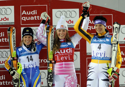 ボン 女子回転開幕戦を制す