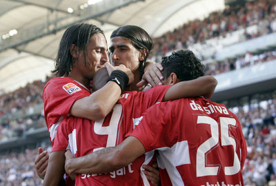 シュツットガルト コットブスに快勝しシーズン2勝目