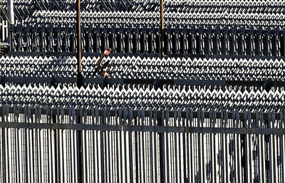 不法移民4人が唇縫い合わせる、長期間の収容に抗議 イタリア