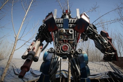 中古車部品で「トランスフォーマー」、高値で売れるものも 中国