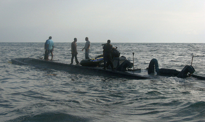 潜水艇でのコカイン密輸が増加、1週間で8隻摘発 コロンビア