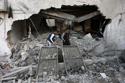 イスラエル軍がガザ病院攻撃、子ども死亡 WHO