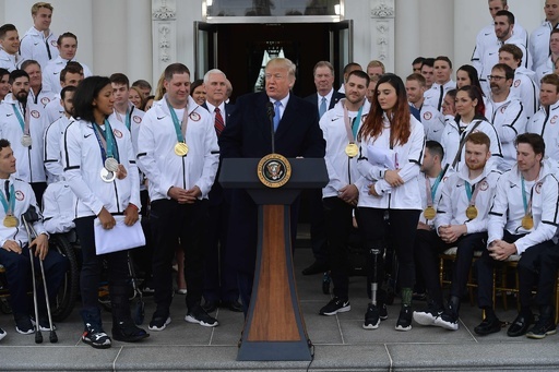 平昌五輪・パラ米代表がトランプ氏表敬、一部選手は不参加