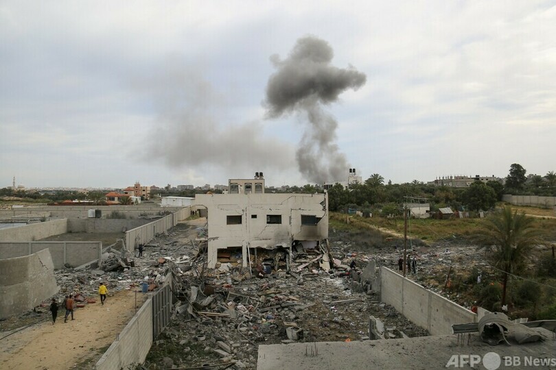 ガザ中部への爆撃で36人死亡 ラマダン中の食事で集まった親族