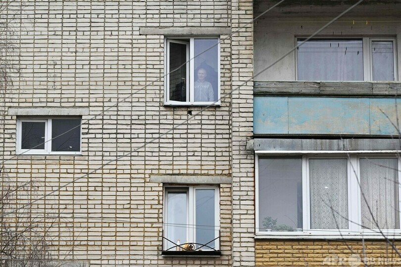 「反戦画の少女」父に2年の求刑 ロシア検察