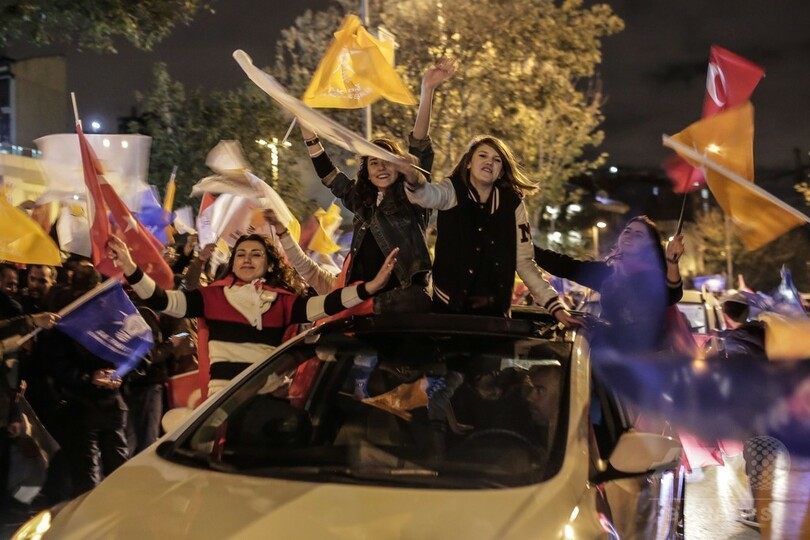 トルコ総選挙、与党AKPが過半数回復 単独政権、再び