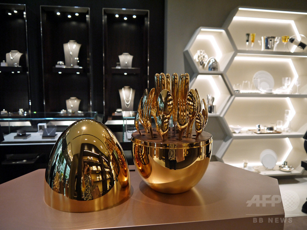 「クリストフル」青山本店がリニューアルし、グランドオープン