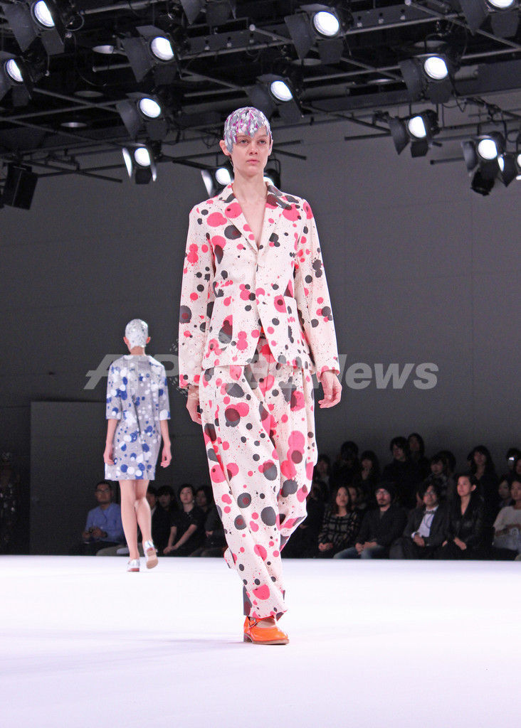 洋服にはない質感をテキスタイルで表現、「ミントデザインズ」新作発表