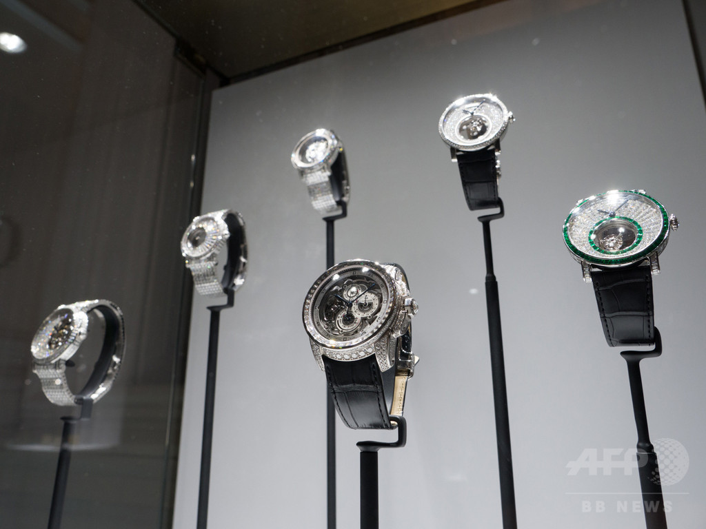 1億円超ハイジュエリーが一堂に、「カルティエ ロワイヤル」顧客向け受注イベント開催