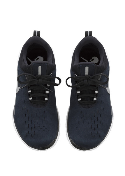 「A.P.C. NIKE」新スニーカー5日から発売へ