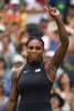 リオデジャネイロ五輪、テニス女子シングルス1回戦。試合に勝利し歓声に応えるセレーナ・ウィリアムス（2016年8月7日撮影）。(c)AFP/Roberto SCHMIDT