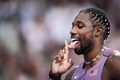 パリ五輪、陸上男子200メートル準決勝。ポーズを決める米国のノア・ライルズ（2024年8月7日撮影）。(c)Kirill KUDRYAVTSEV / AFP