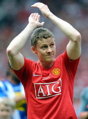 img_57b922faf68fb98f31c7f65a06