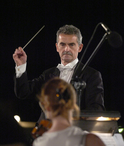 ウィーン国立歌劇場管弦楽団 チュニジアで公演を行う