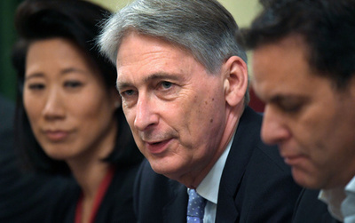 英国、2021年までに無人運転車を本格導入 予算案で明らかに