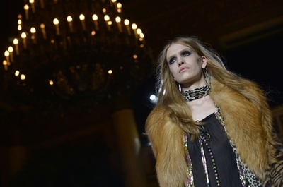 「ロベルト・カヴァリ」16/17年秋冬コレクション