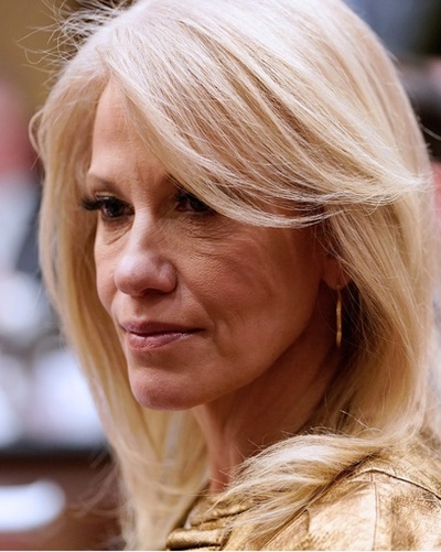 トランプ大統領側近のコンウェー氏が倫理規定違反、米当局