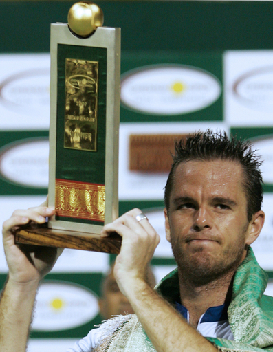 ＜男子テニス チェンナイオープン2007＞マリッセ クーベックを降して今季初勝利 - インド