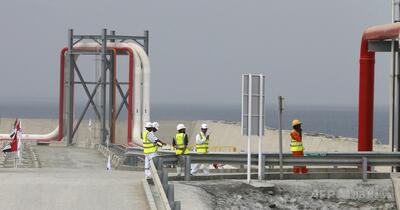 UAE、ホルムズ海峡を迂回する新パイプラインの建設「加速」へ