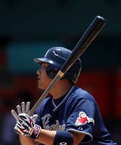 パドレスを解雇された井口がフィリーズに復帰