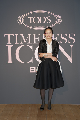 トッズ表参道でスペシャルエキシビション、D・D・ヴァッレCEOも来日