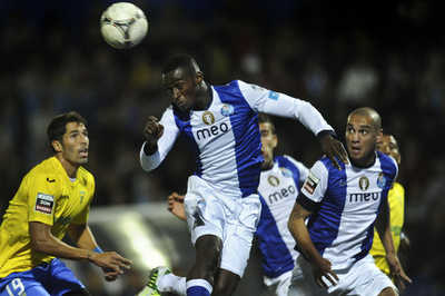 FCポルト、エストリル・プライアに勝利