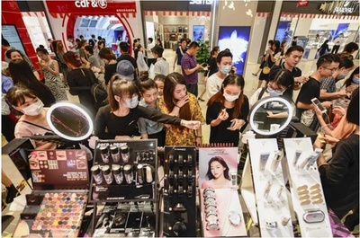 中国・海南省で免税ショッピングの人気が高まる