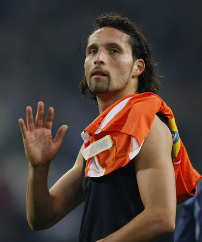 シャルケ04 2試合合計5-2でグループリーグ進出