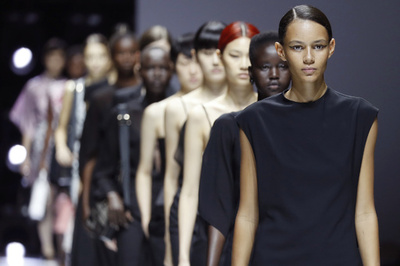 「ランバン」クリエイティブ・ディレクターに仏出身若手デザイナー起用