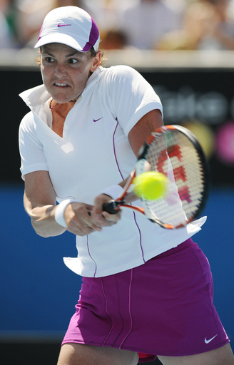 ダベンポート エラーニを降し2回戦へ