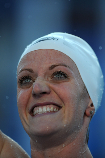 ピアースが女子200メートル平泳ぎ準決勝で世界新、世界水泳