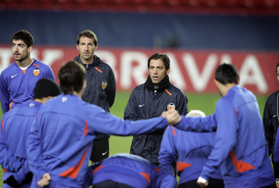 バレンシア ローゼンボリ戦を控え練習を行う