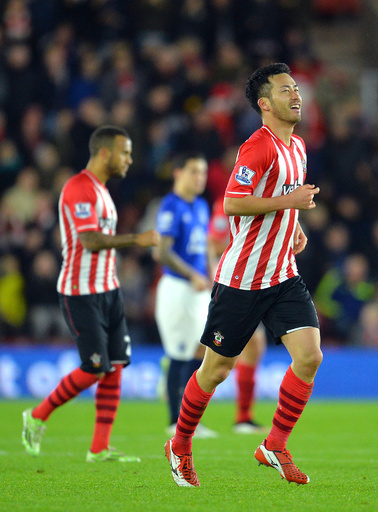 サウサンプトン快勝で連敗止める、吉田がゴール