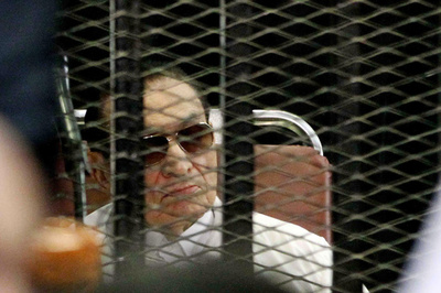 ムバラク元大統領に汚職で禁錮3年、エジプト