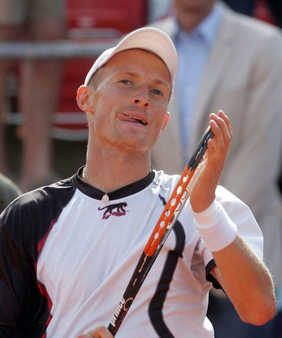 ダビデンコ モナコを下しハイポグループ・テニス・インターナショナル優勝