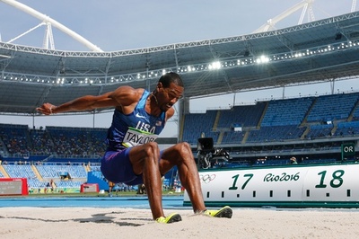 テイラーが五輪連覇達成、陸上男子三段跳び