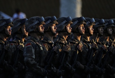 中国軍の兵力30万人削減を表明、習国家主席