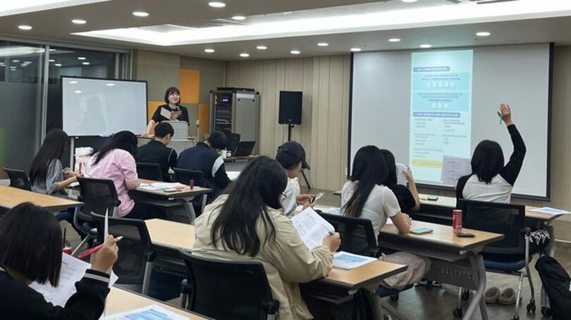 釜山市保護児童自立支援センター(c)NEWSIS