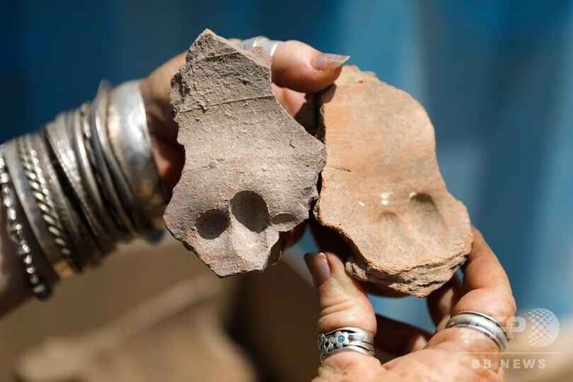 3世紀の古代陶器工房を発見、遊戯室や浴場も イスラエル
